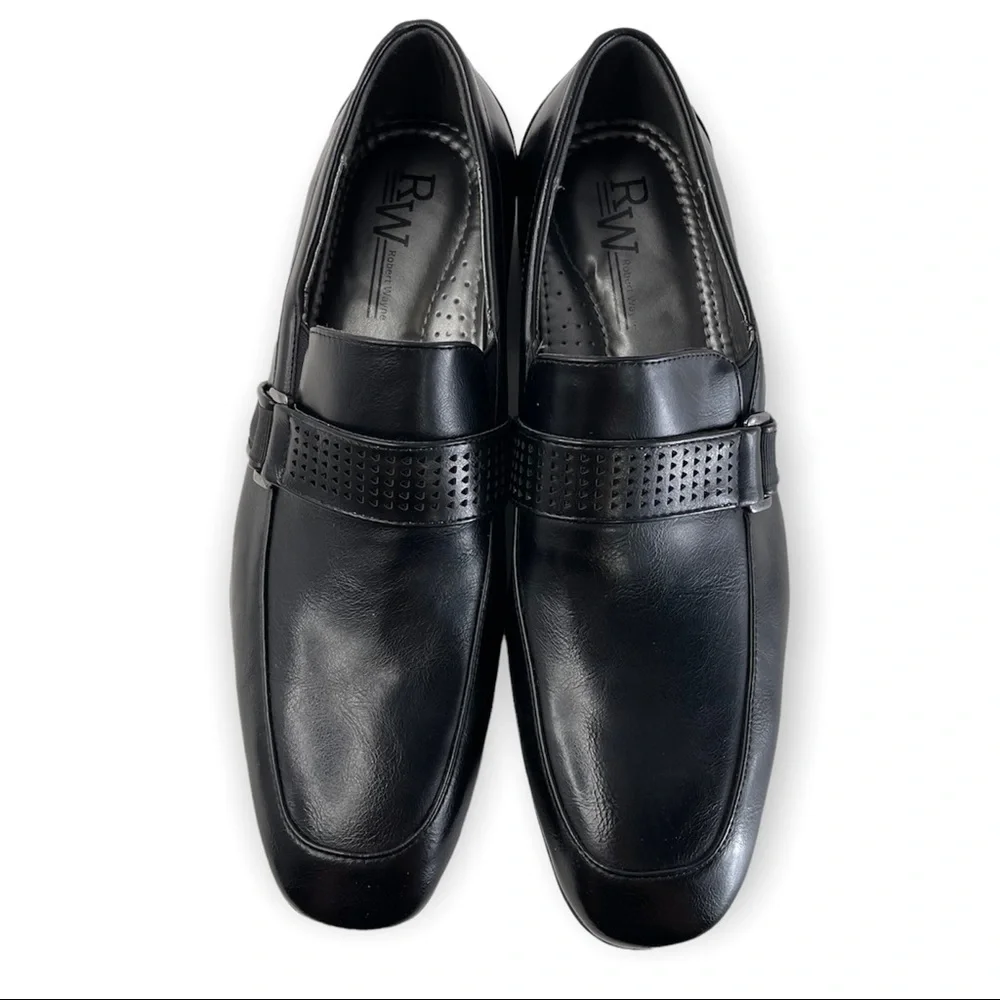 Robert Wayne excellent used